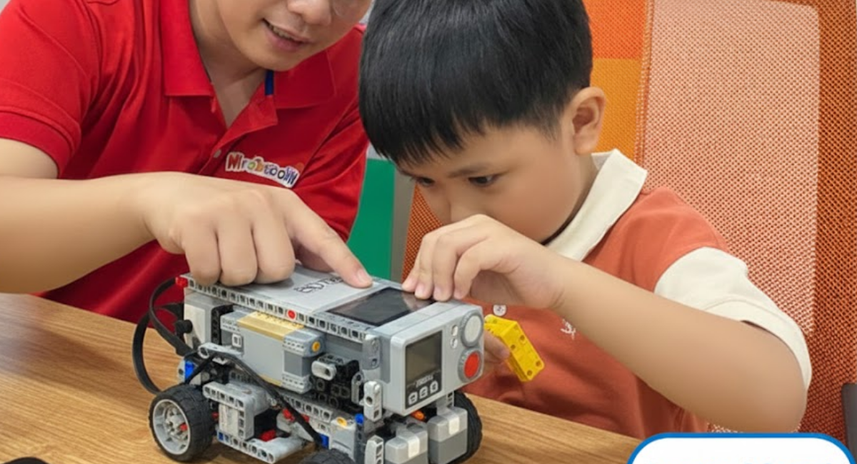 bo-dung-cu-steam-cho-tre-tu-hoc