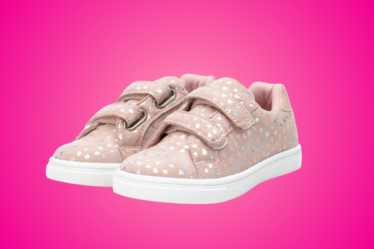 giay-sneakers-kids-micro-hearts-hong-sieu-xinh