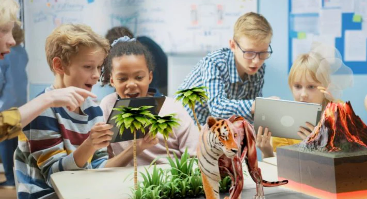 nen-day-tre-cong-nghe-tu-do-tuoi-nao-la-tot-nhat