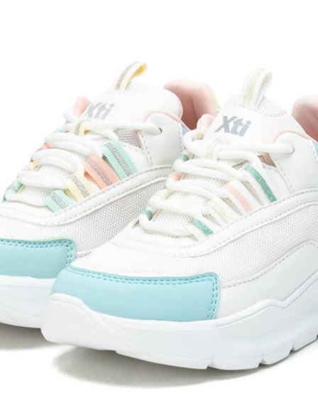 sneaker-xti-kids-gia-da-thuc-vat-em-nhe-ben-dep-cho-be